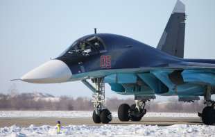 Ruski <span style='color:red;'><b>bombarder</b></span> na delu (VIDEO)