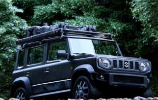 <span style='color:red;'><b>Suzuki</b></span> Jimny dostupan za isporuku sa lagera