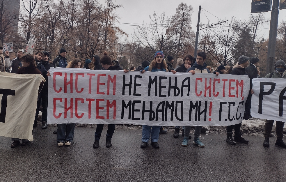 Oko 4.000 univerzitetskih profesora podržalo studente: "Osuđujemo pokušaje zastrašivanja"