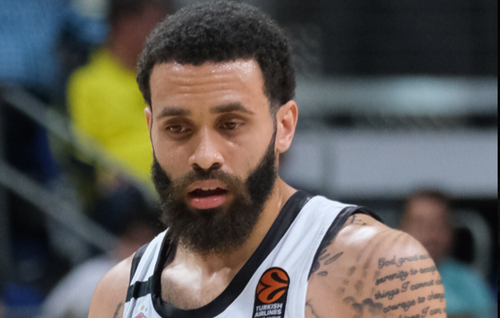 Vašington je prvi koji napušta Partizan