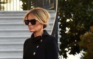 Melanija: Treba pojačati svest o <span style='color:red;'><b>štetnost</b></span>i nasilnog ponašanja na internetu