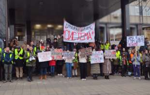 U petak GENERALNI ŠTRAJK I KLJUČ U BRAVE! Studente podržavaju brojni ugostiteljski objekti, kulturne ustanove i prodavnice