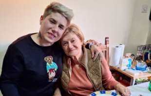<span style='color:red;'><b>MATORA</b></span> POSVETILA TETOVAŽU POKOJNOJ MAJCI Ove reči sada još više bole