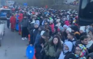 TikTok invazija: Na skijalište stiglo 10 hiljada ljudi u jednom danu zbog objave influenserke (VIDEO)