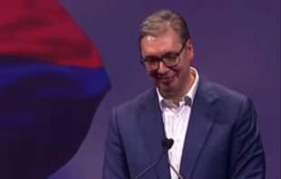 Volim i ja vas:  Da li je Vučić namerno izgovorio rečenicu po kojoj se pamti Slobodan Milošević? (VIDEO)