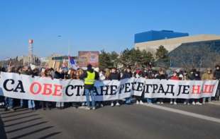 Blokirana Gazela i rampa u Nišu, maratonci trče iz Kragujevca, odblokirane <span style='color:red;'><b>raskrsnice</b></span> u Novom Sadu