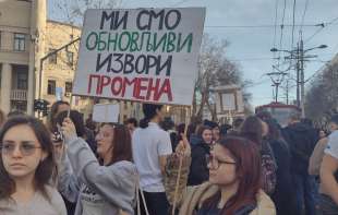 STUDENTI ZAHVALILI I OBJASNILI: Evo zašto ne žele da prime ključeve opštine <span style='color:red;'><b>Medijana</b></span>