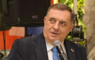 Dodik: Verujem da će SAD proglasiti <span style='color:red;'><b>OHR</b></span> kriminalnom organizacijom