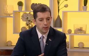 Đurić: Srbija se protivi pretnjama i <span style='color:red;'><b>pritisci</b></span>ma usmerenim na Dodika