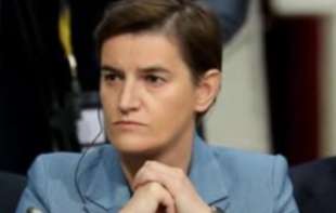<span style='color:red;'><b>Ana Brnabić</b></span> čvrsto uz predsednika: 