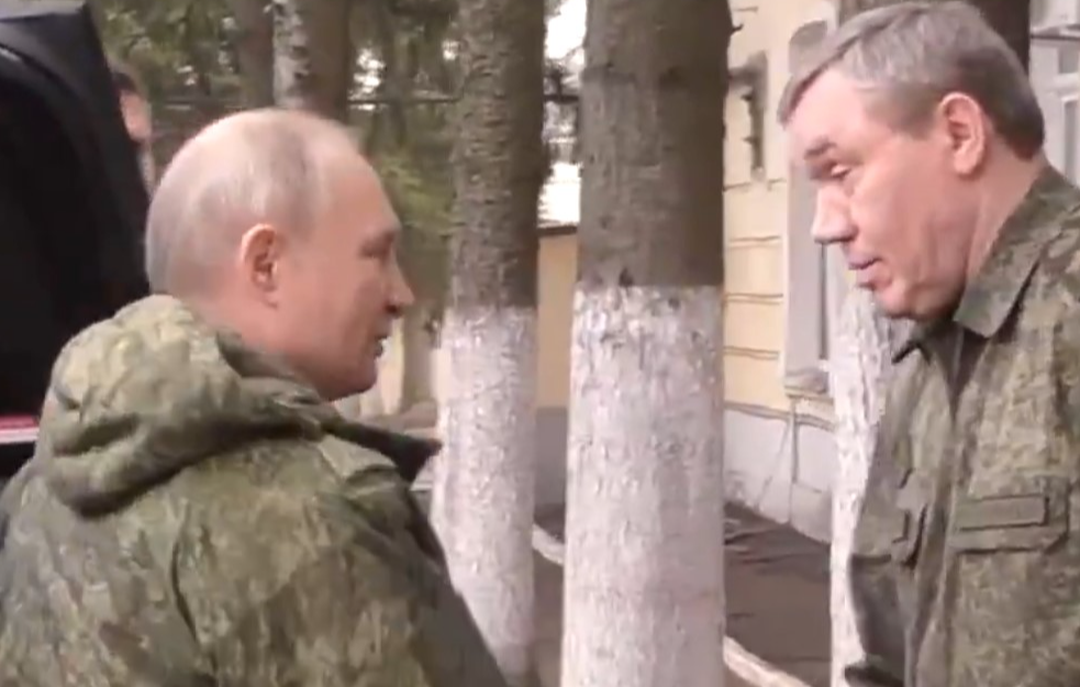 Putin se u uniformi pojavio u Kursku: Evo šta je naredio vojsci, nema više milosti! (VIDEO)