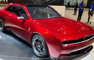 Dodge nudi veliko <span style='color:red;'><b>sniženje</b></span> za svoje električne sportiste