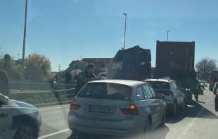 Udes u <span style='color:red;'><b>Dobanovci</b></span>ma, na atomobilu pričinjena veća materijalna šteta