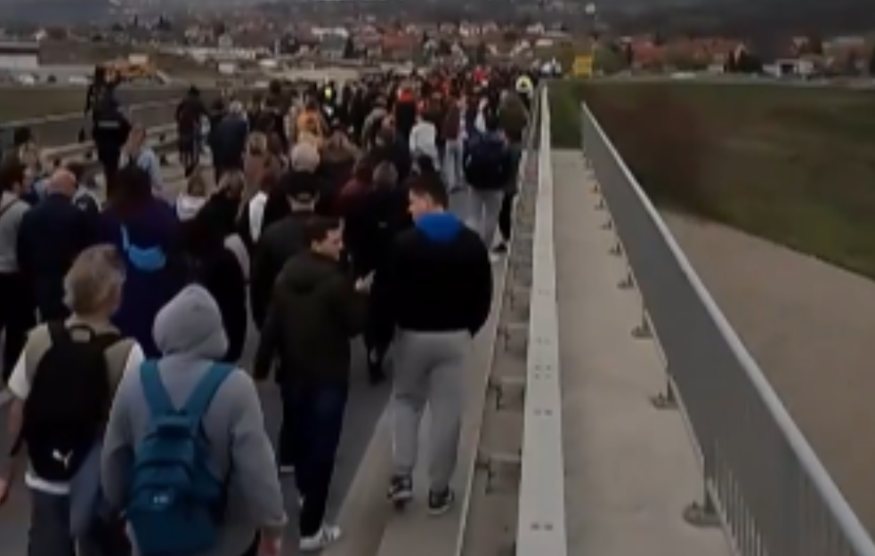 Završena trosatna blokada uključenja na autoput 