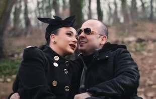 <span style='color:red;'><b>Emir Habibović</b></span> i Tamara Selimović snimili duet koji će vas raznežiti