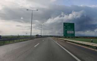 AMSS: Dobri <span style='color:red;'><b>uslovi</b></span> za vožnju nakon jutarnjeg mraza, izmenjen saobraćaj zbog radova na putevima