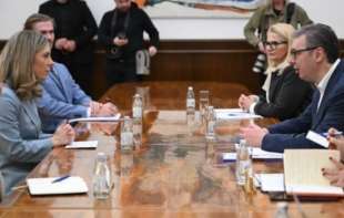 Nakon razgovora sa Vučićem, <span style='color:red;'><b>švedska</b></span> ministarka poručila: Nije tačno da Zapad podržava obojenu revoluciju u Srbiji