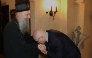 <span style='color:red;'><b>Patrijarh Porfirije</b></span> i Vučević razgovarali o važnosti narodnog jedinstva i očuvanju mira