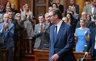 Vučić čestitao na izboru nove Vlade, Macutu poželeo <span style='color:red;'><b>uspeh</b></span> u radu