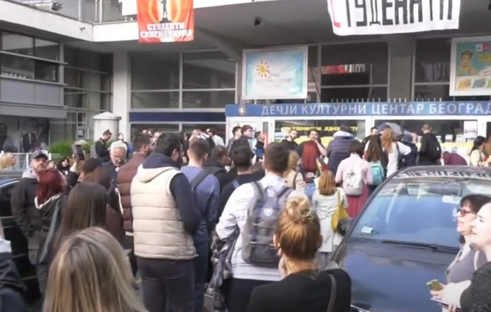 Saopštenje Juronjuza: Nadležni organi moraju da reaguju i novinari da dignu svoj glas zbog RTS-a