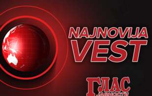 <span style='color:red;'><b>Udes u Beogradu</b></span>: Kolima udarili u kapiju, povređena devojčica