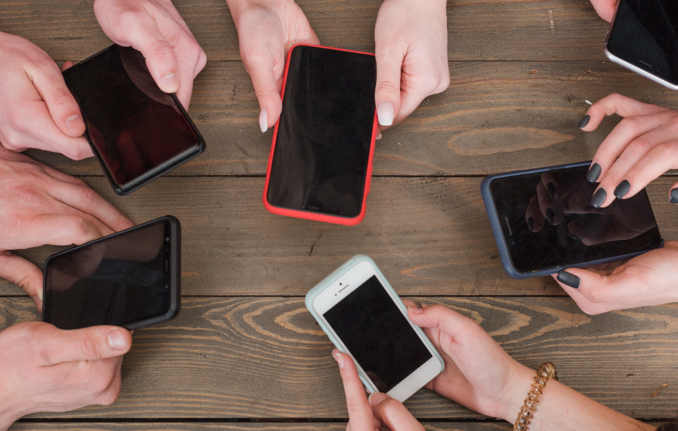 U ovoj firmi mobilni telefoni su pod ključem