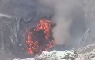 Snimak iz Meksika sve šokirao: Dok vulkan preti erupcijom turisti prave <span style='color:red;'><b>selfi</b></span>je