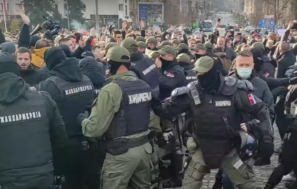 Pismo studenata pripadnicima službi bezbednosti: 