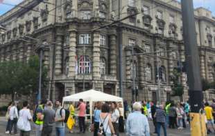 Protest akademske zajednice ispred Vlade: Raskrsnica Nemanjine i Kneza Miloša blokirana