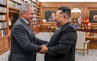 Kim Džong Un i Šojgu potvrdili saradnju Pjongjanga i Moskve u okviru odbrambenog sporazuma