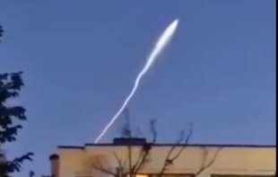 Iran prvi put lansirao dvostepenu ultratešku raketu dometa 2.000 kilometara (VIDEO)