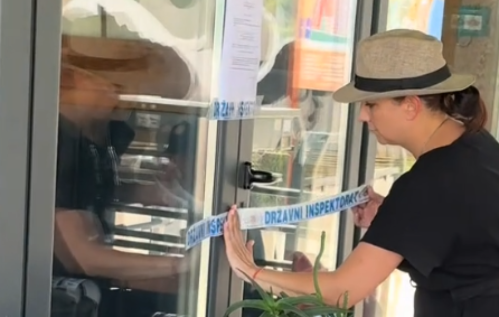 Platile smeštaj u Hrvatskoj, pa preko noći izbačene iz sobe