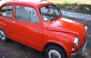 Auto koji se voli kao član porodice: Fića fest u Kragujevcu održan po 21. put: