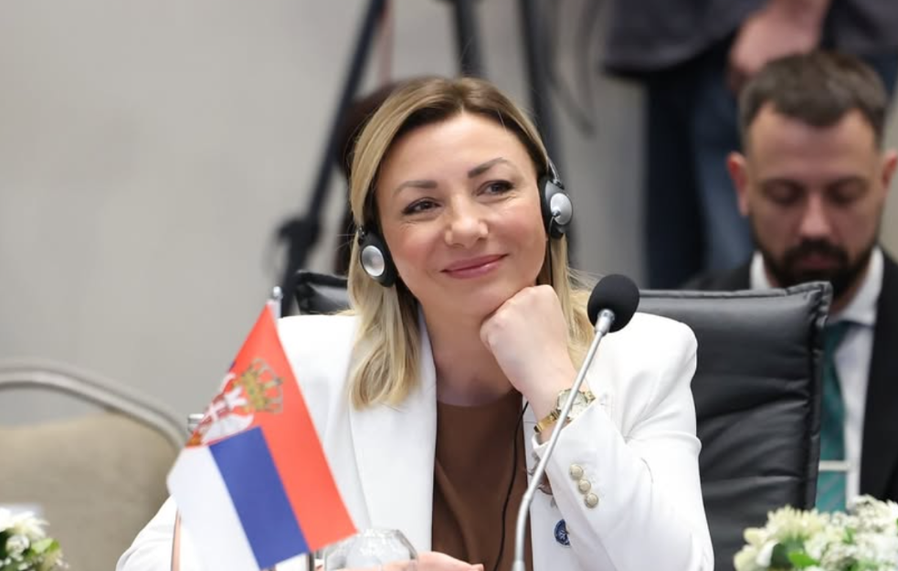 Tatjana Macura podržala male maturante, roditelje i nastavnike pred završne ispite