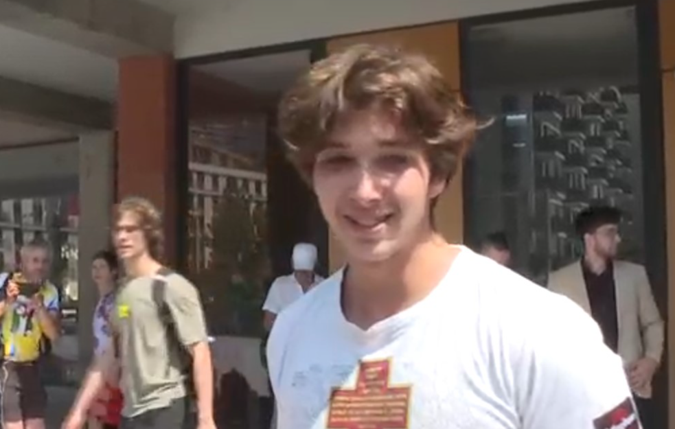 Studentu Stefanu Tomiću određen kućni pritvor, on poručio: 