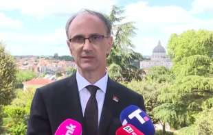 Premijer Macut: Srbija neće uvoditi sankcije Rusiji