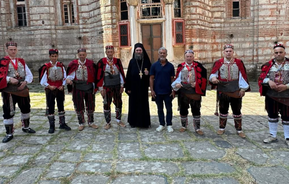 Mel Gibson u Hilandaru na Vidovdan: Molitveno tihovanje pred snimanje filma „Vaskrsenje“