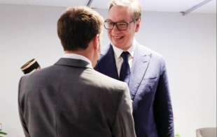Vučić: Upoznao sam Makrona sa političkim dešavanjima u Srbiji