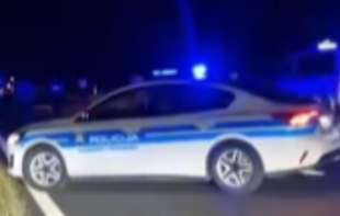 Užas kod Ripnja! Voz pregazio pešaka! 