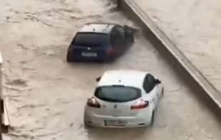 STRAVIČNE poplave u Španiji: Bujice nose SVE PRED SOBOM! (FOTO/VIDEO)