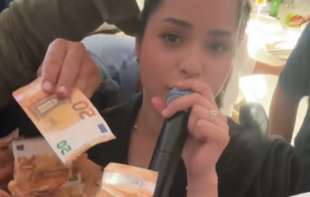Indira zasuta evrima (VIDEO)