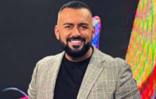 Pevač sav bakšiš pokloni dečaku koji je veran fan