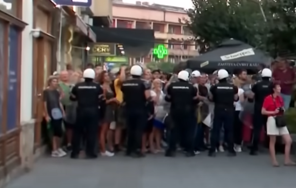 Trener iz Čačka optužuje SNS za ucenjivanje aktivista, izbačen iz Borca nakon odbijanja naređenja