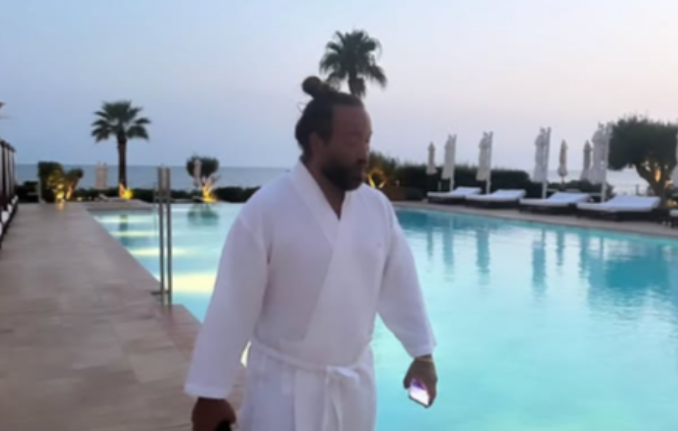 Rasta pokazao kako uživa sa Marijom na putovanju FOTO