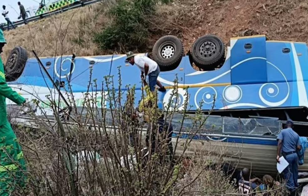 Najmanje 42 osobe poginule u autobuskoj nesreći u Južnoj Africi