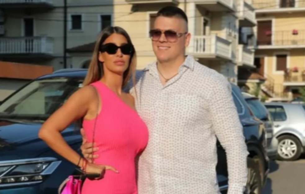 Radanović je novogodišnji nastup odavno rešio, a kuću još renovira!