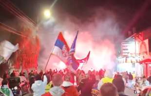 Studenti iz Novog Pazara stigli u Mrčajevce, dočekani kao najrođeniji (VIDEO)
