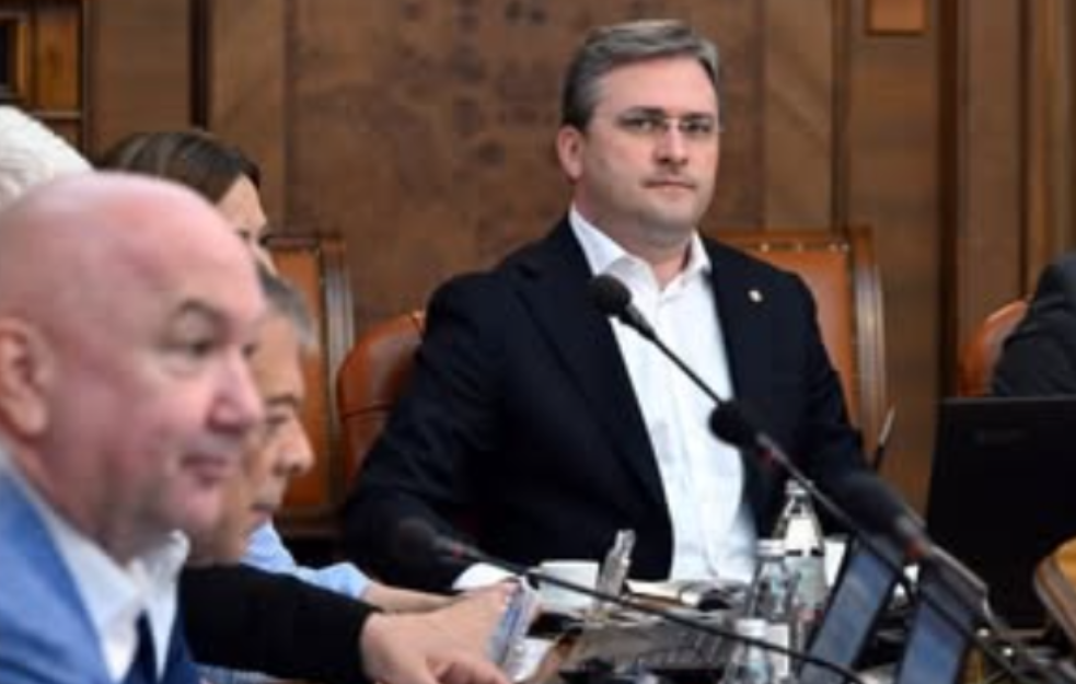 Stigli novi zahtevi za ostavku ministra kulture Nikole Selakovića