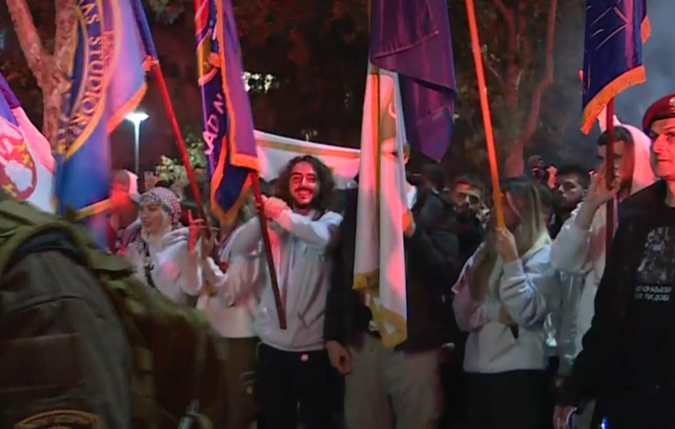 Novopazarski studenti poručili u Novom Sadu: Svaki naš korak vodi ka boljoj Srbiji i boljoj budućnosti