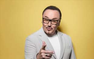 Zbog jedne stvari pevač odlučio da se razvede posle 17 godina braka: „Mozak mi se vratio na fabričko pode<span style='color:red;'><b>ša</b></span>vanje“